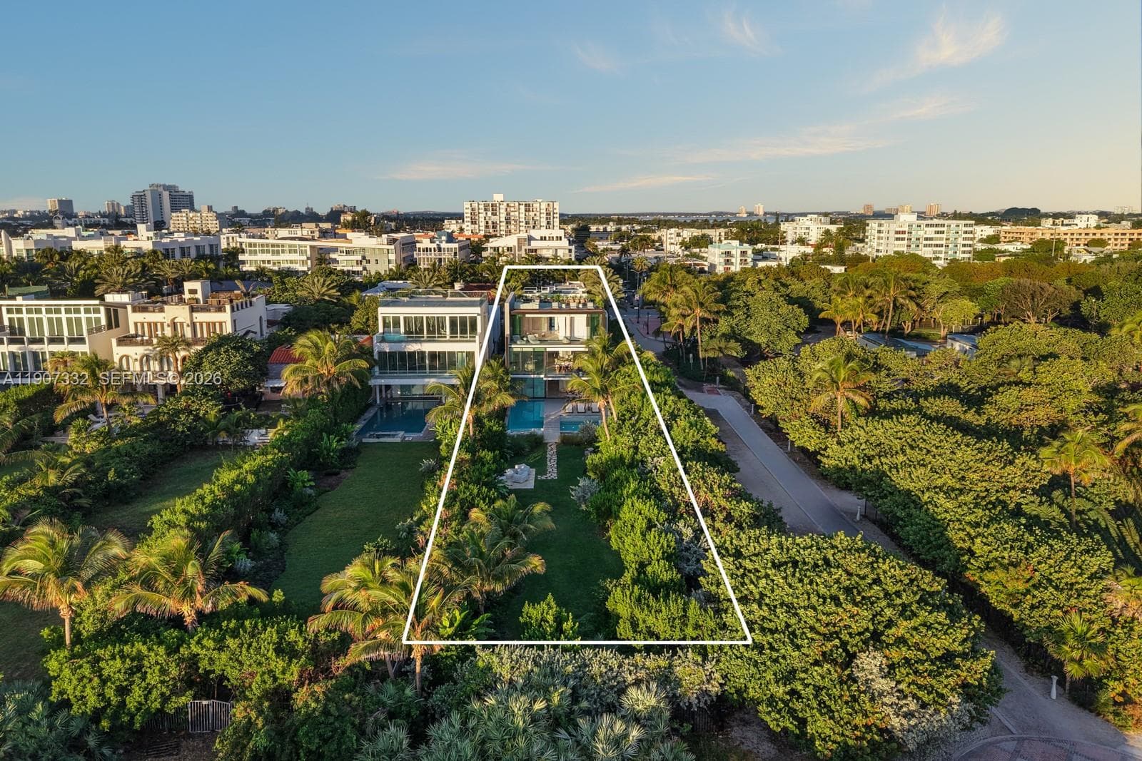 7845 Atlantic Way, Miami Beach FL 33141 — 19