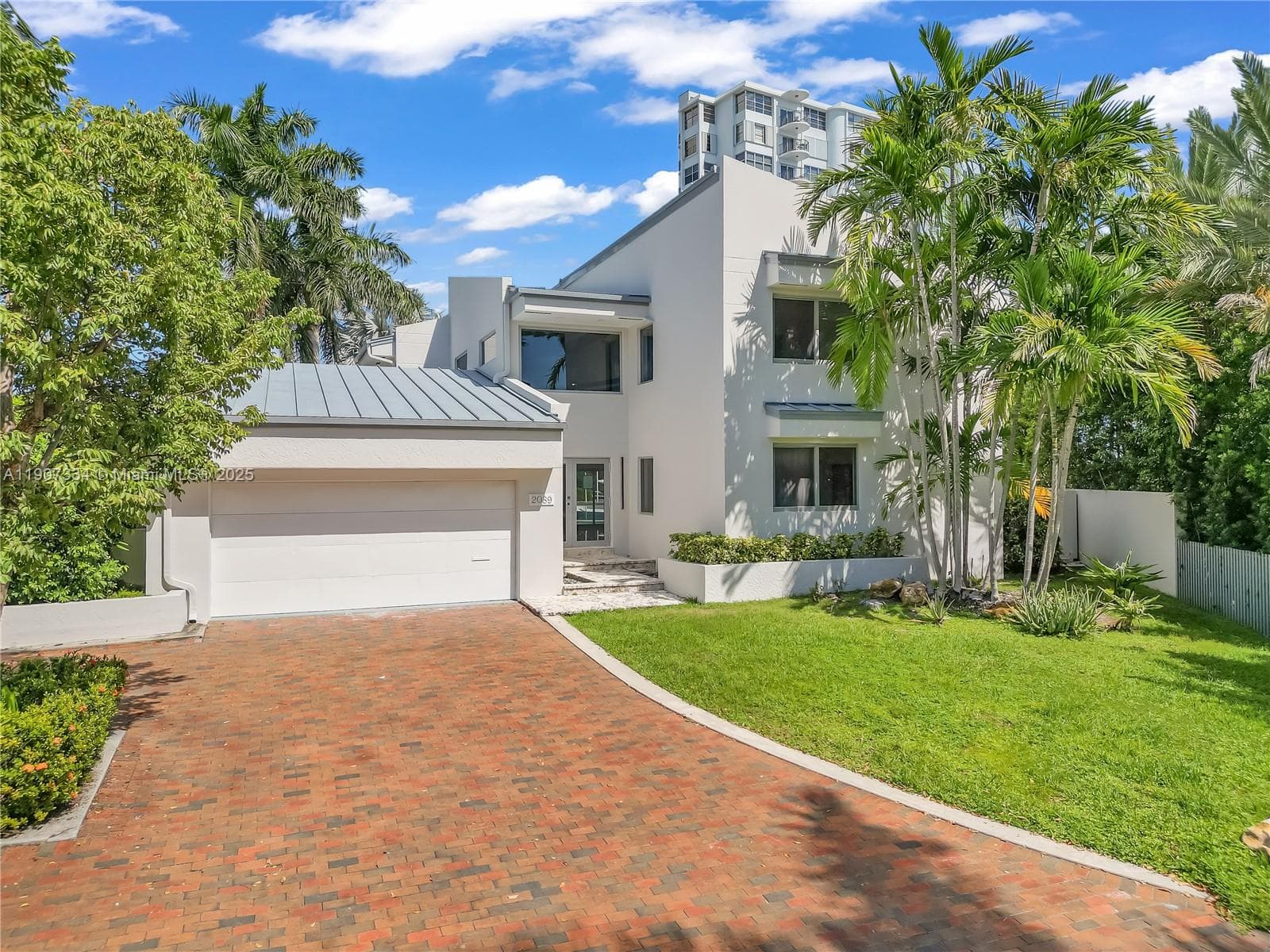 2089 NE 121st Rd, North Miami FL 33181 — 2