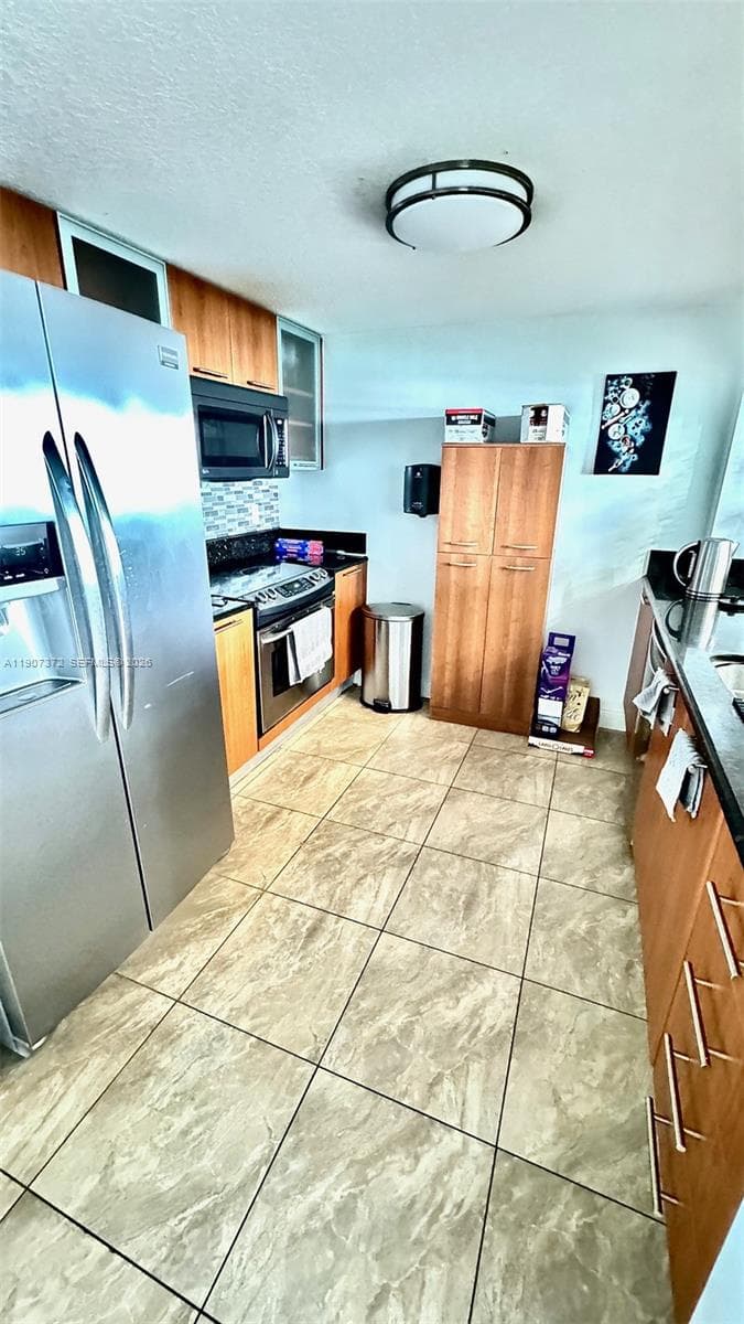 1800 N Bayshore Dr # 1906, Miami FL 33132 — 22