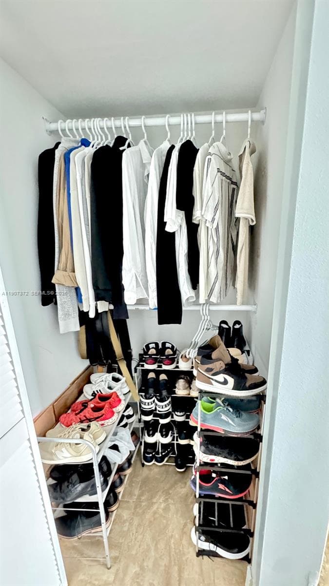 1800 N Bayshore Dr # 1906, Miami FL 33132 — 24