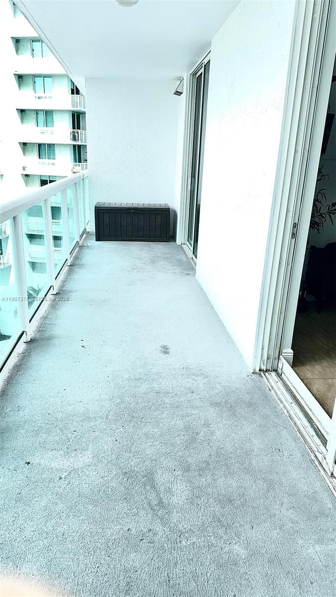 1800 N Bayshore Dr # 1906, Miami FL 33132 — 11