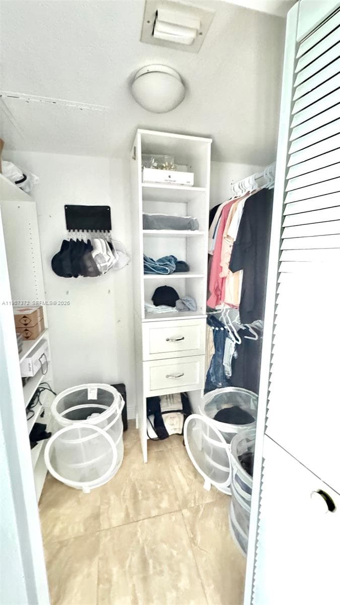 1800 N Bayshore Dr # 1906, Miami FL 33132 — 25
