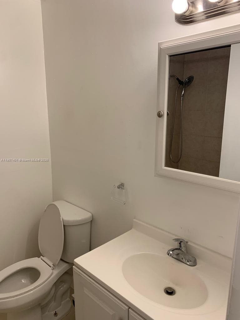 1511 NE 117th St # 2, Miami FL 33161 — 9