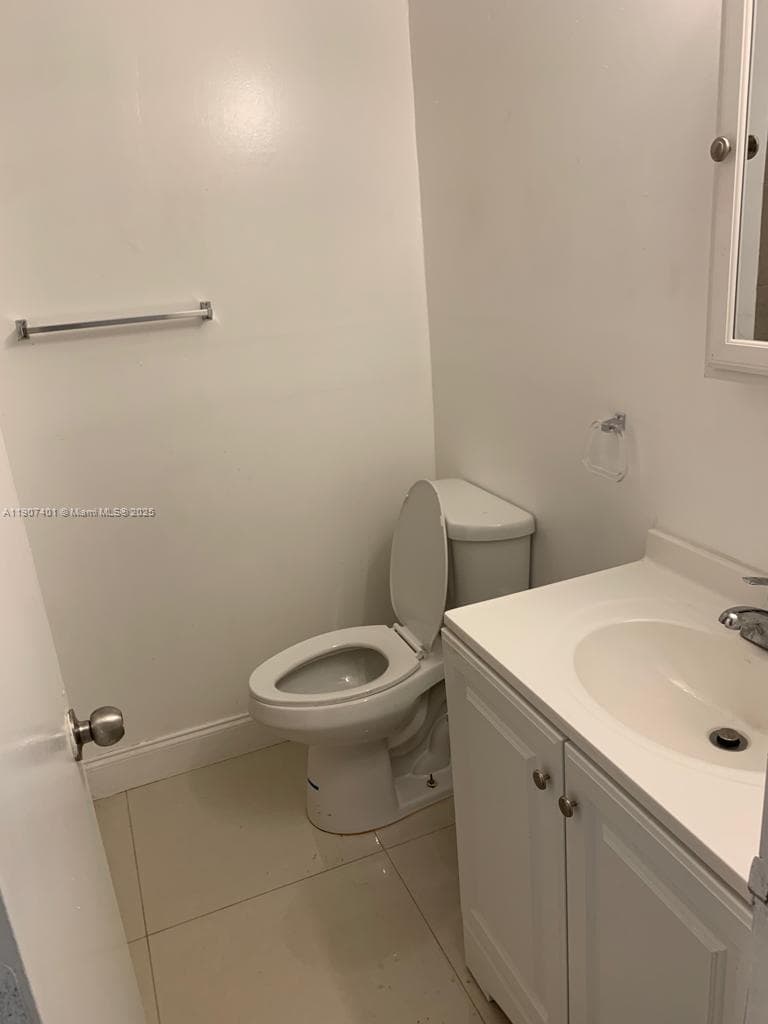 1511 NE 117th St # 2, Miami FL 33161 — 10