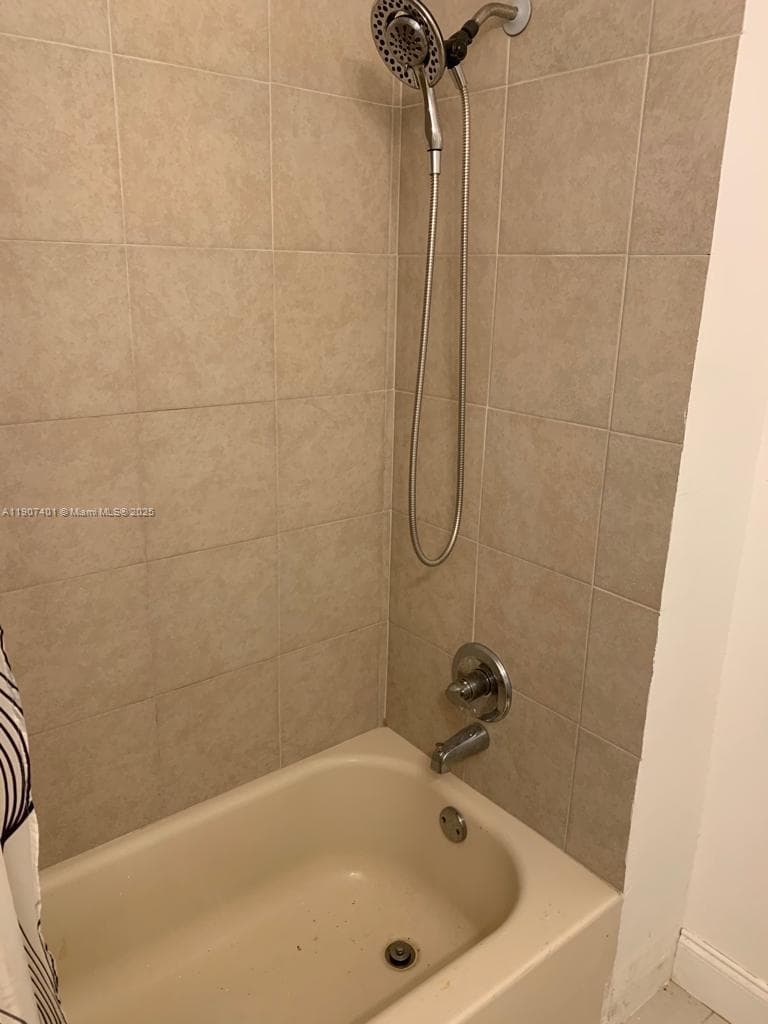 1511 NE 117th St # 2, Miami FL 33161 — 11