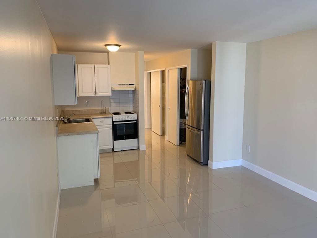 1511 NE 117th St # 2, Miami FL 33161 — 4