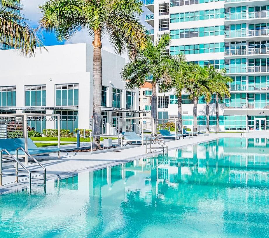 3301 NE 1st Ave # M0502, Miami FL 33137 — 18
