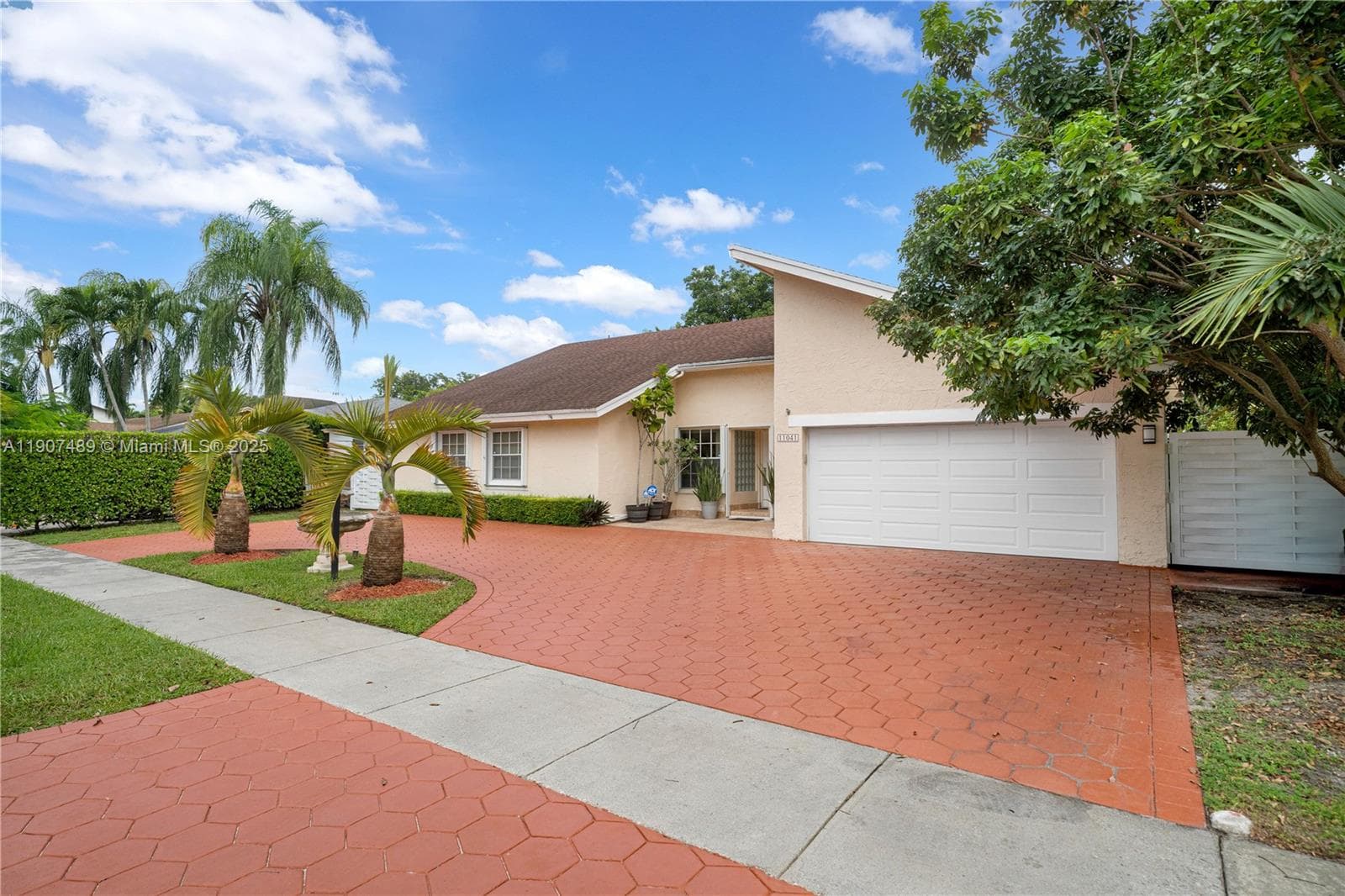 11041 SW 138th Ave, Miami FL 33186 — 3