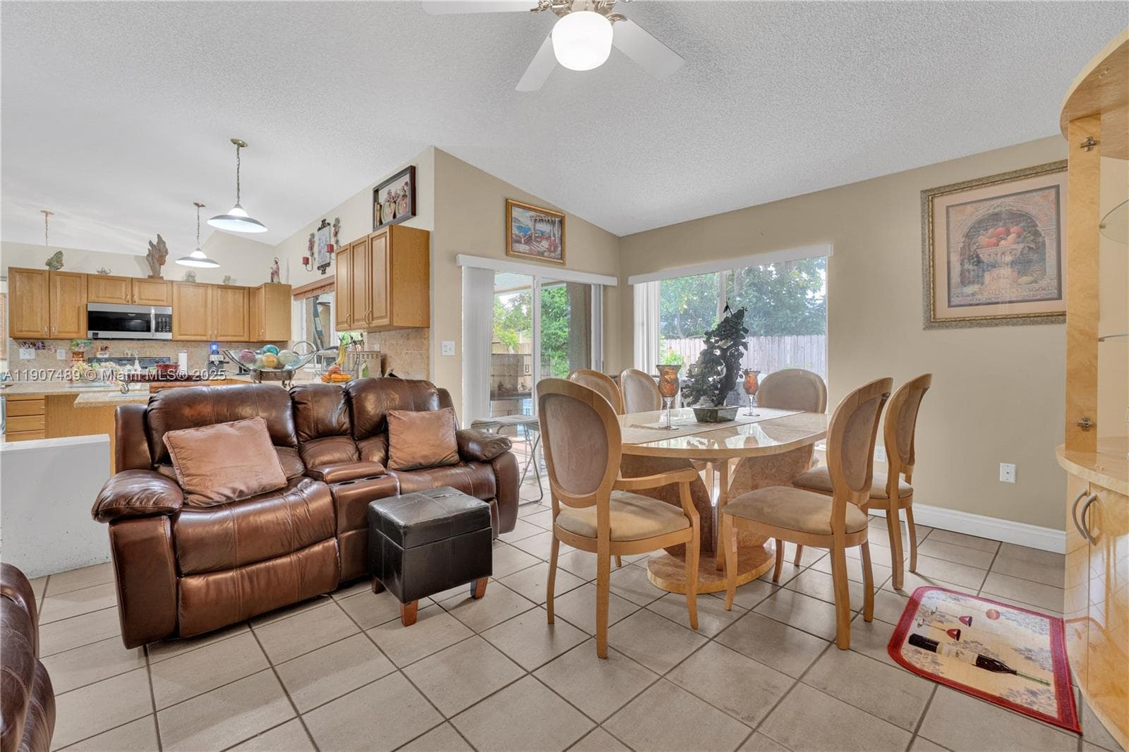 11041 SW 138th Ave, Miami FL 33186 — 15