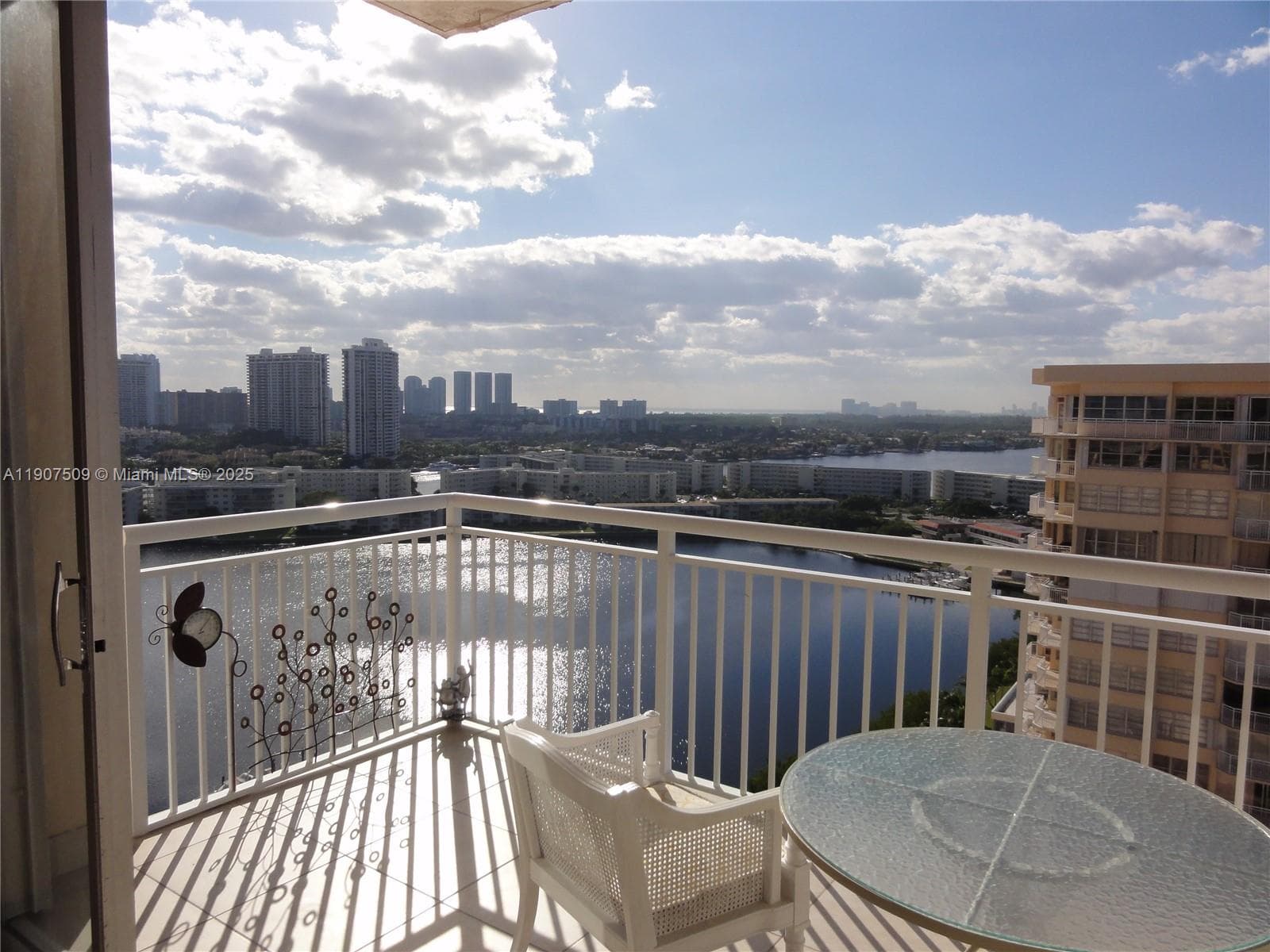 18061 Biscayne Blvd, Aventura FL 33160 — 8