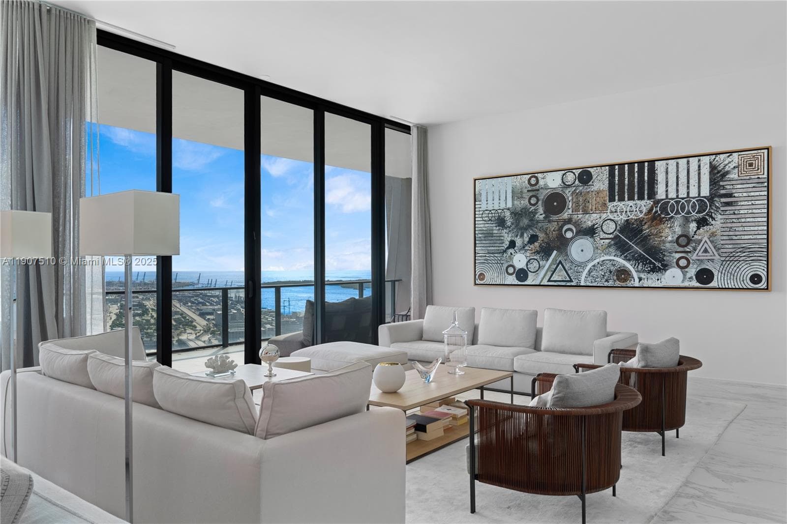 1000 Biscayne Blvd # 4901, Miami FL 33132 — 16