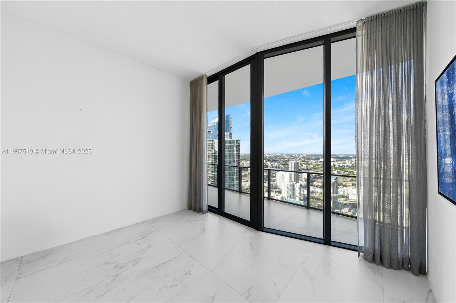1000 Biscayne Blvd # 4901, Miami FL 33132 — 51