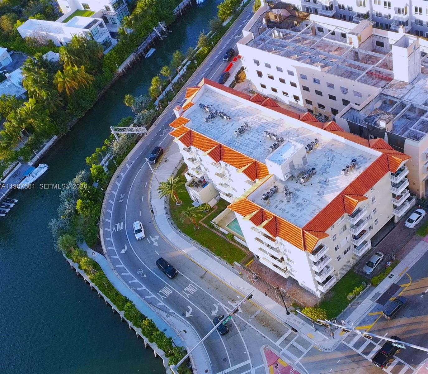 2600 Collins Ave # 206, Miami Beach FL 33140 — 2