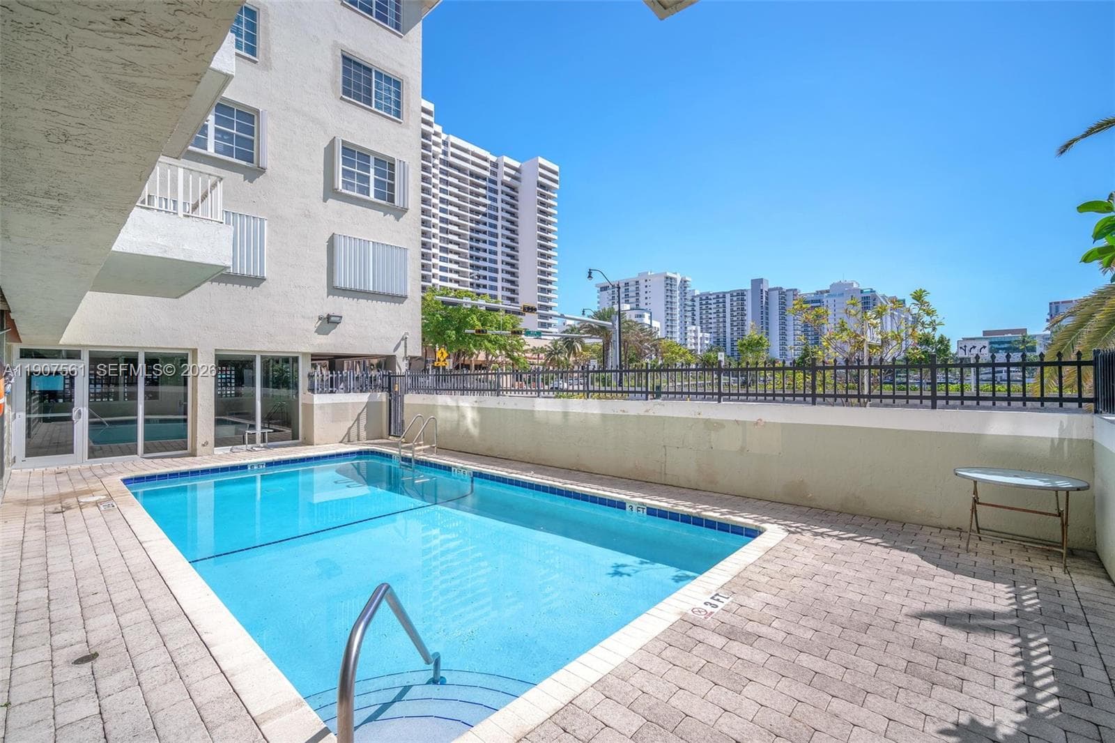 2600 Collins Ave # 206, Miami Beach FL 33140 — 22