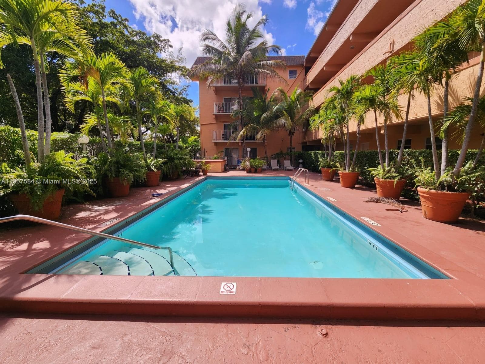 8101 SW 73rd Ave # 30, Miami FL 33143 — 10
