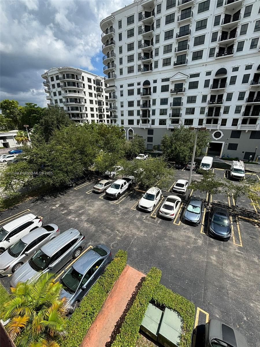 8101 SW 73rd Ave # 30, Miami FL 33143 — 14