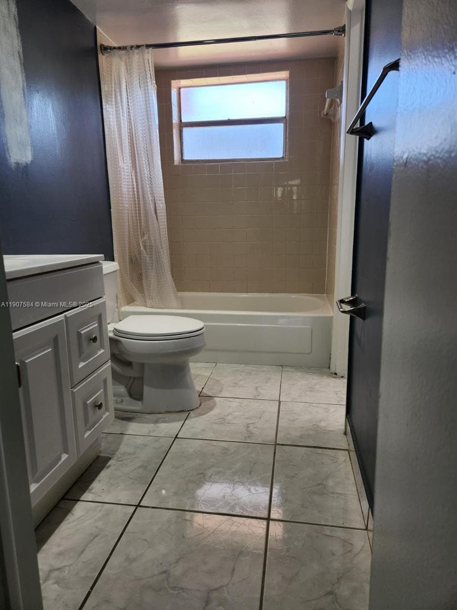 8101 SW 73rd Ave # 30, Miami FL 33143 — 8