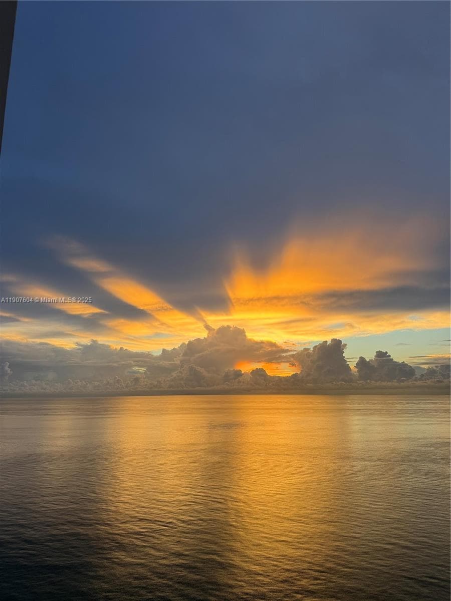 18201 Collins Ave # 1408, Sunny Isles Beach FL 33160 — 41