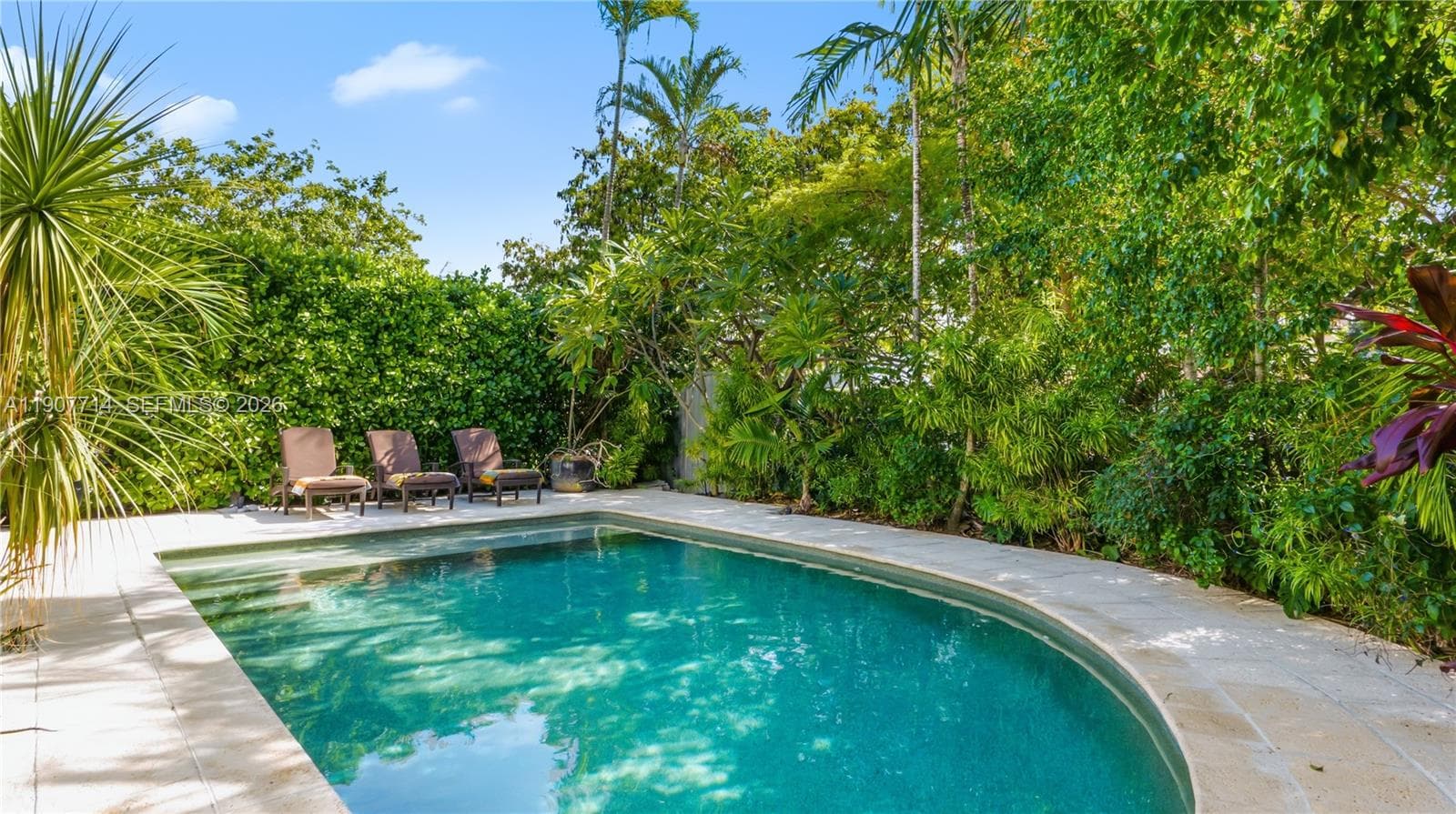 4805 Cherokee Ave, Miami Beach FL 33140 — 38