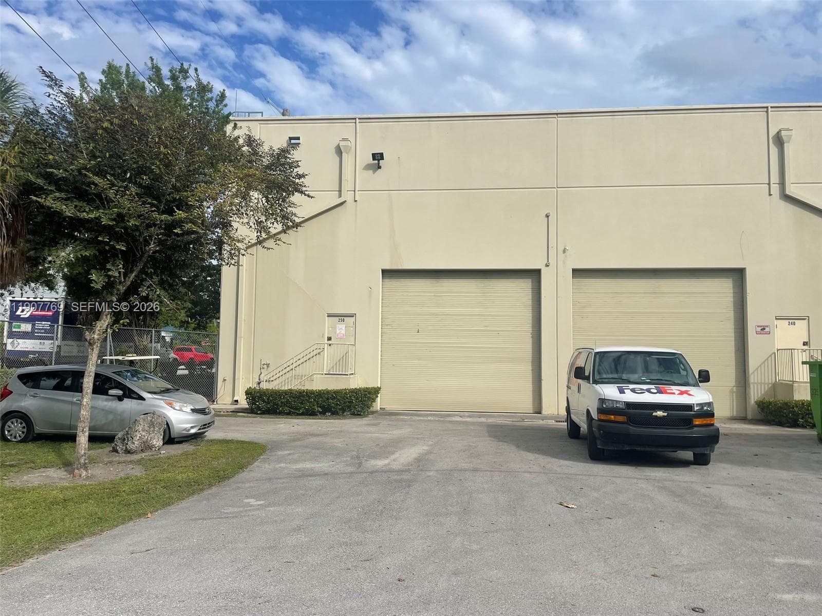 10900 NW 21st # 250, Sweetwater FL 33172 — 2