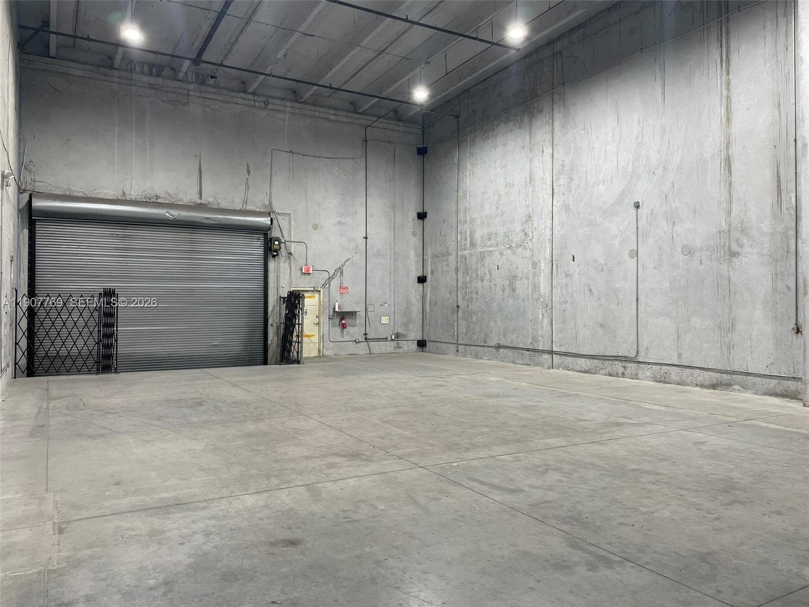 10900 NW 21st # 250, Sweetwater FL 33172 — 9