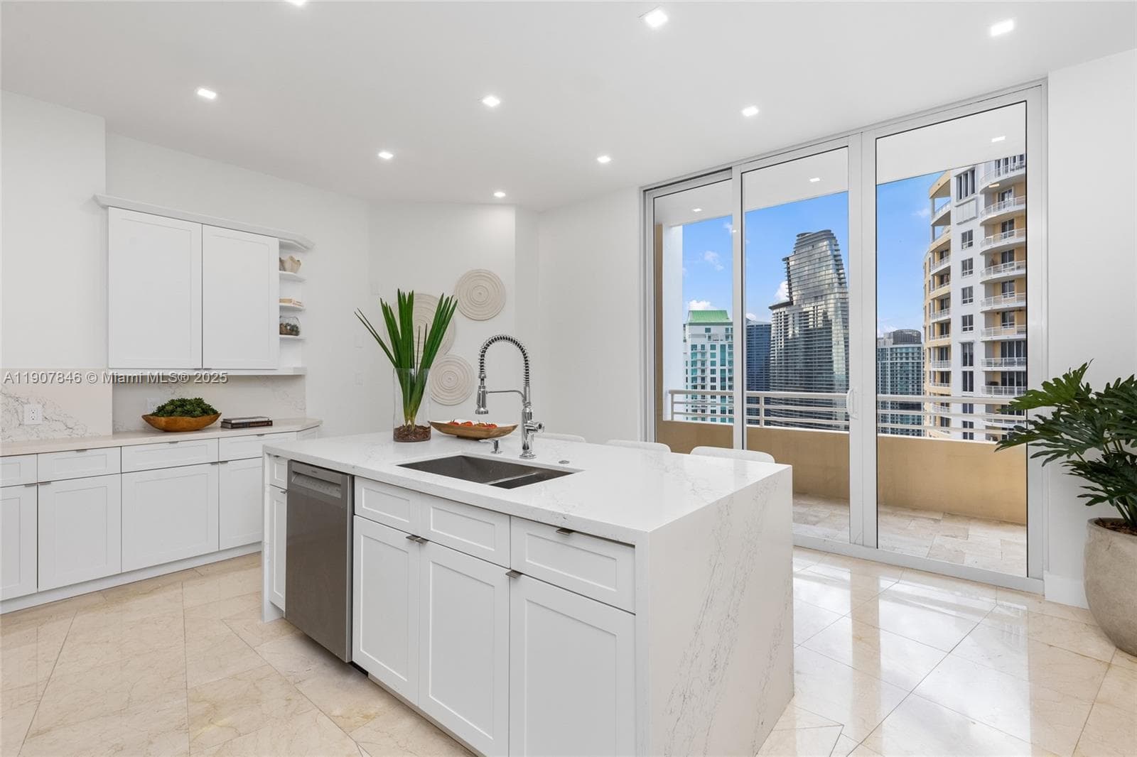 808 Brickell Key Dr # 3901, Miami FL 33131 — 16