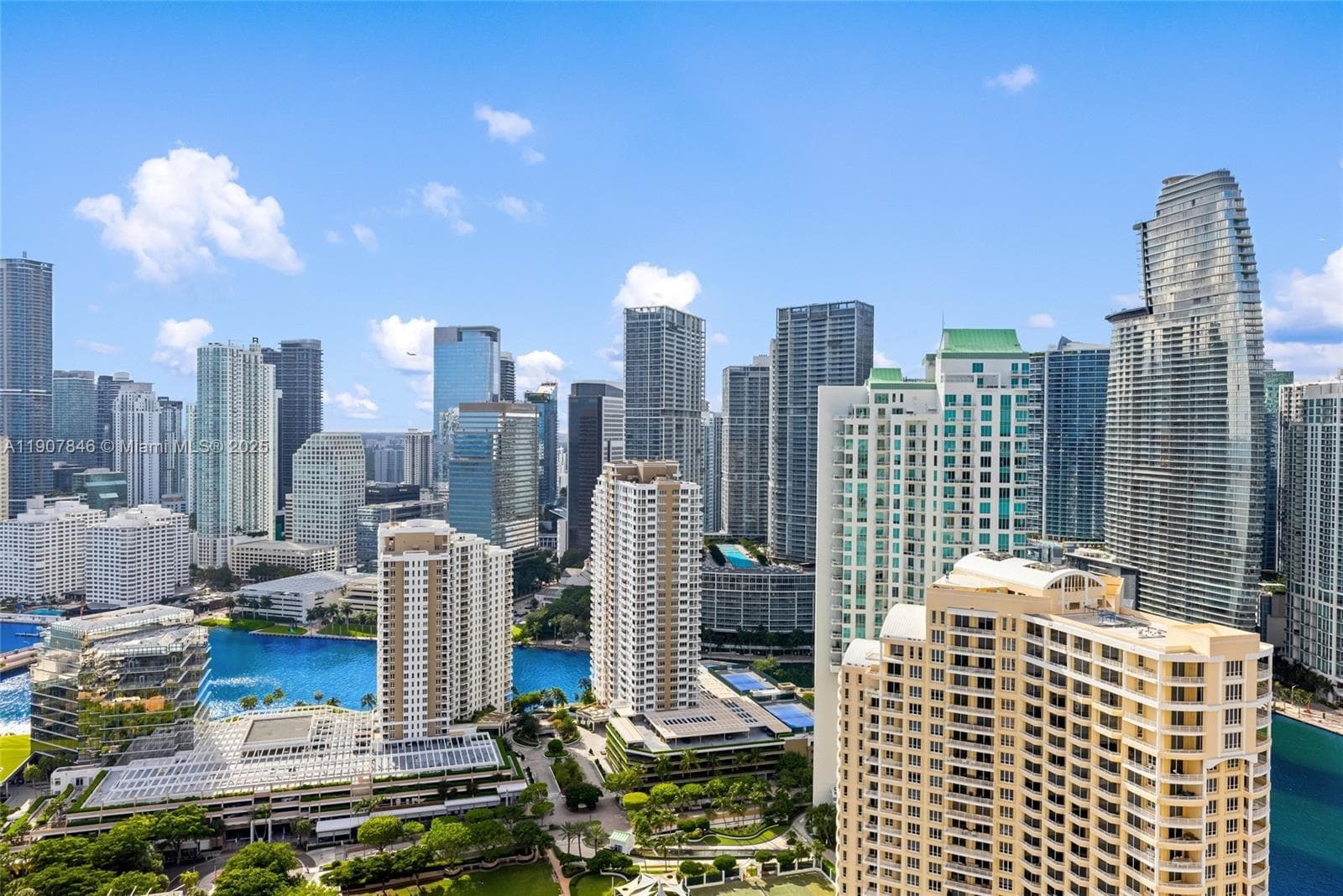 808 Brickell Key Dr # 3901, Miami FL 33131 — 69