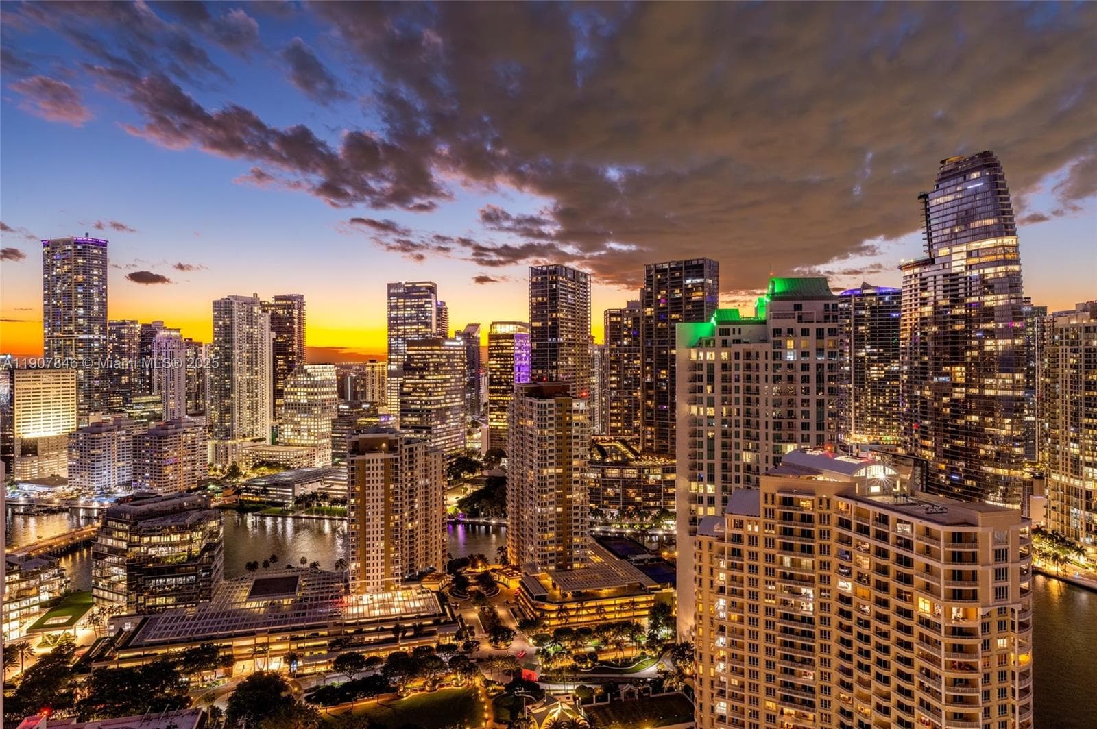 808 Brickell Key Dr # 3901, Miami FL 33131 — 64