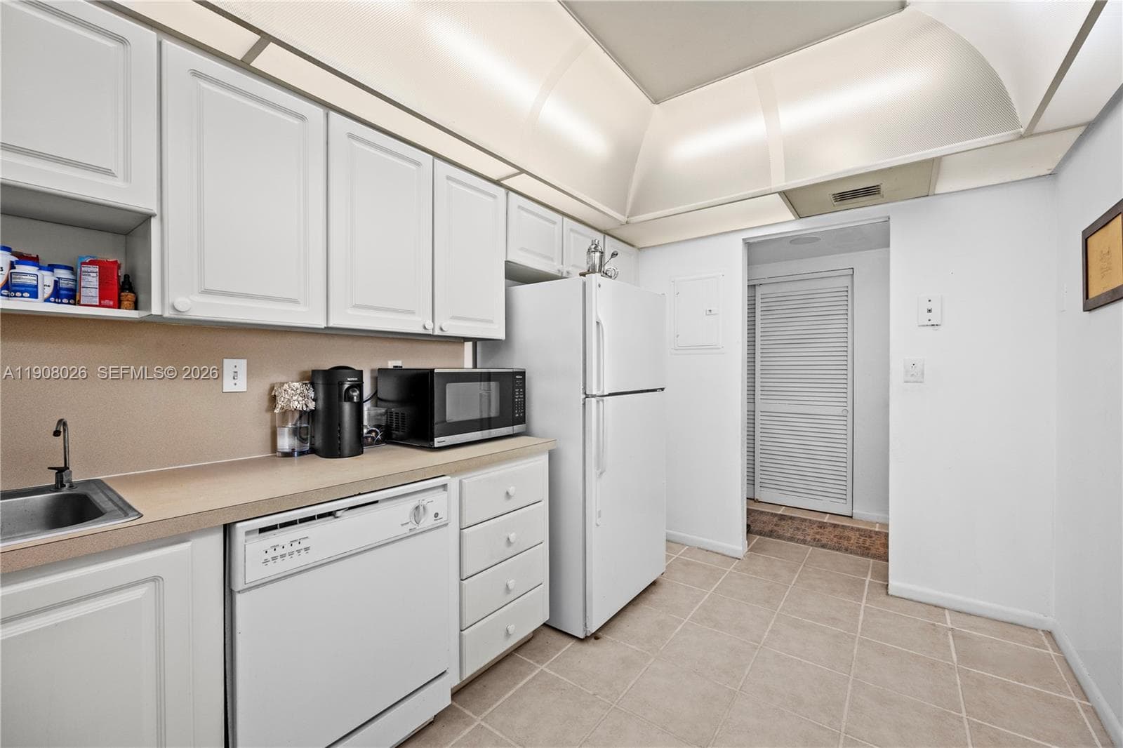 19380 Collins Ave # 1017, Sunny Isles Beach FL 33160 — 12