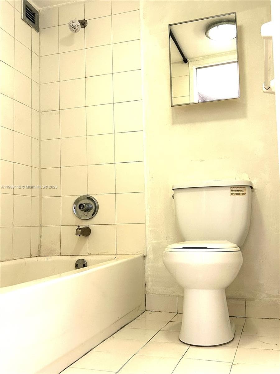 16909 N Bay Rd # 103, Sunny Isles Beach FL 33160 — 26