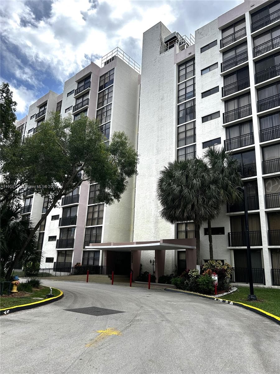 16909 N Bay Rd # 103, Sunny Isles Beach FL 33160 — 3