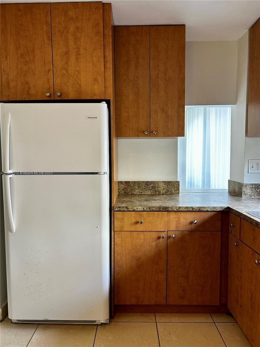 16909 N Bay Rd # 103, Sunny Isles Beach FL 33160 — 19