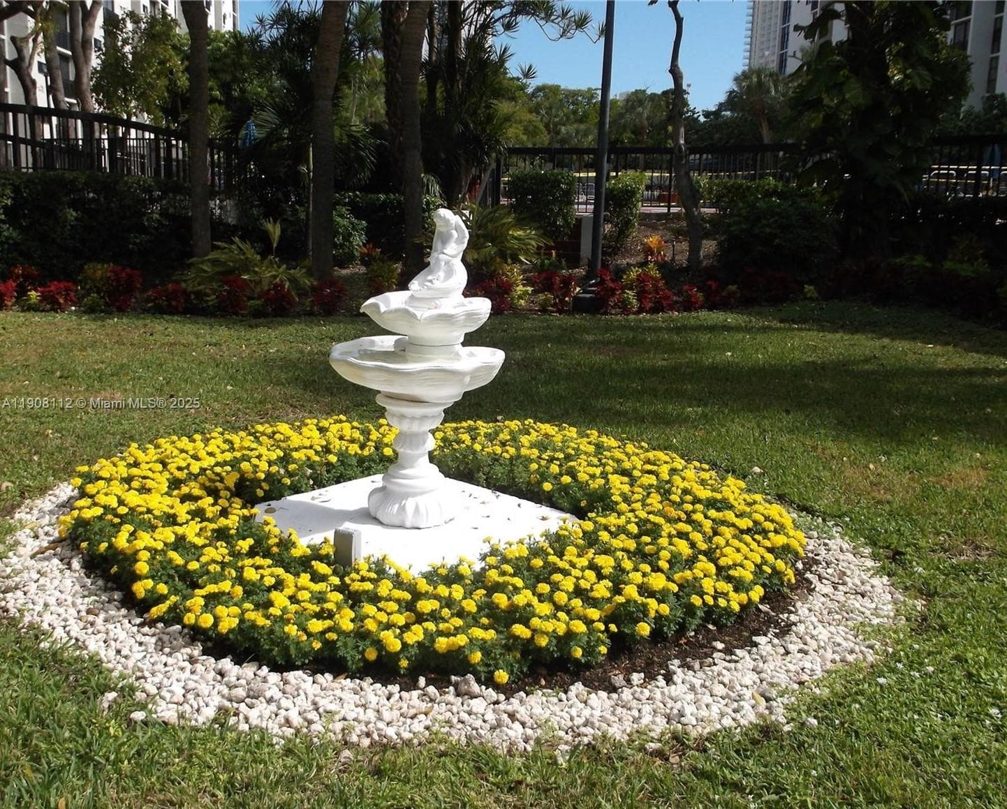 16909 N Bay Rd # 103, Sunny Isles Beach FL 33160 — 35