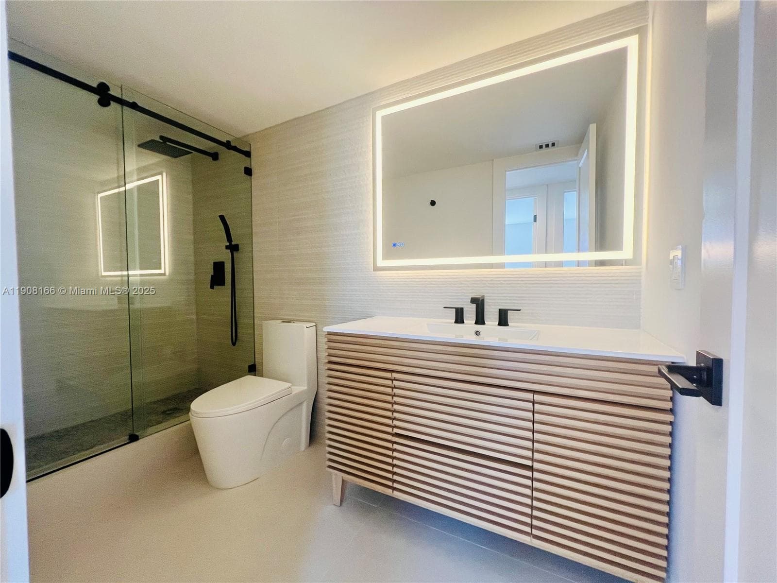 201 Jefferson Ave # 4C, Miami Beach FL 33139 — 4