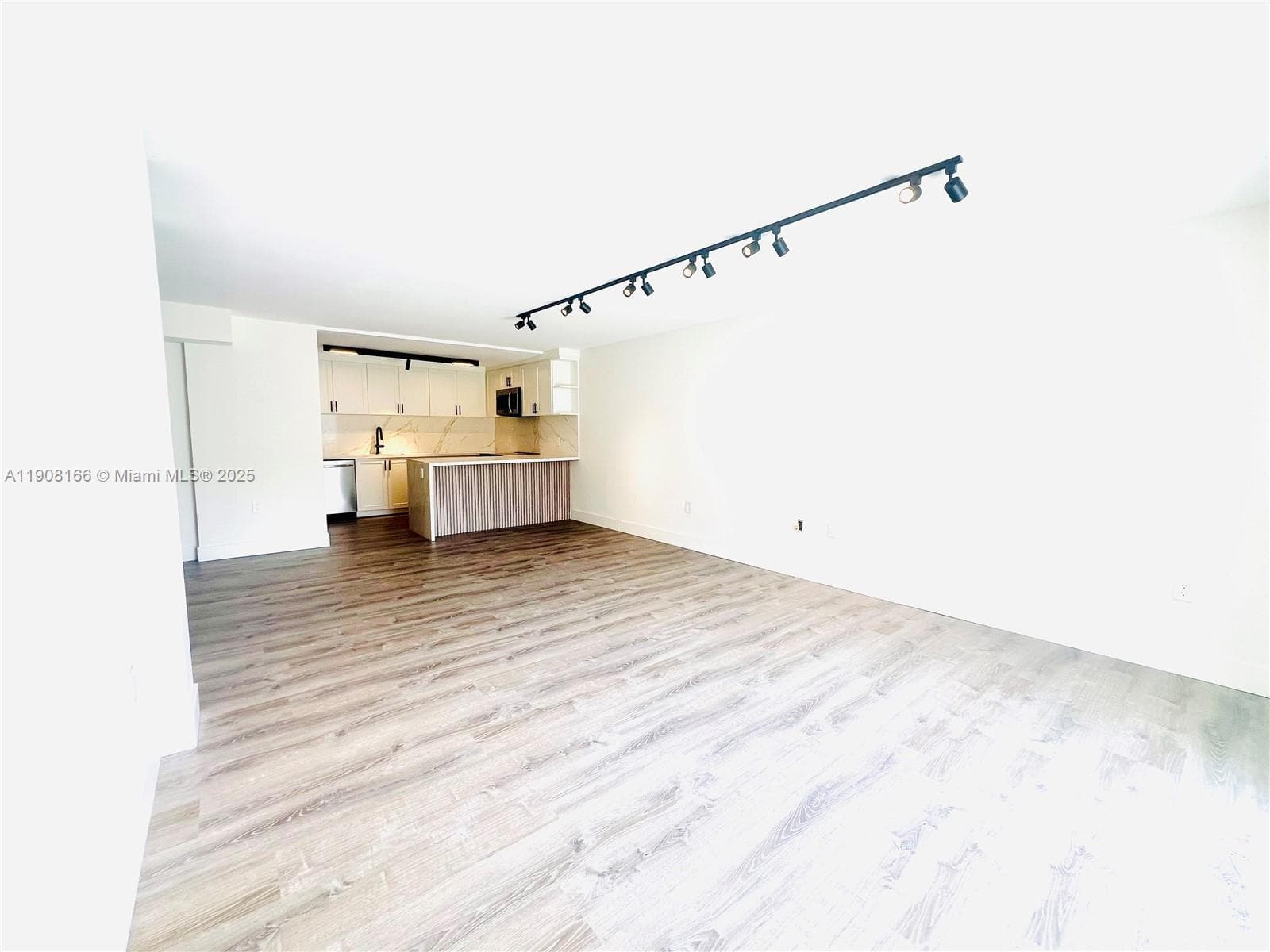 201 Jefferson Ave # 4C, Miami Beach FL 33139 — 8