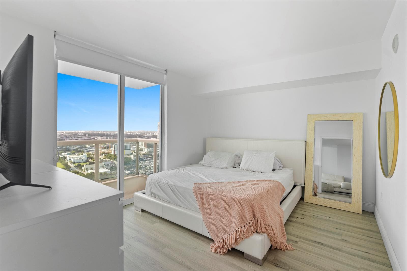 1800 N Bayshore Drive # 3802, Miami FL 33132 — 23