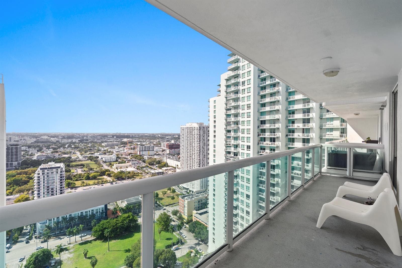 1800 N Bayshore Drive # 3802, Miami FL 33132 — 16