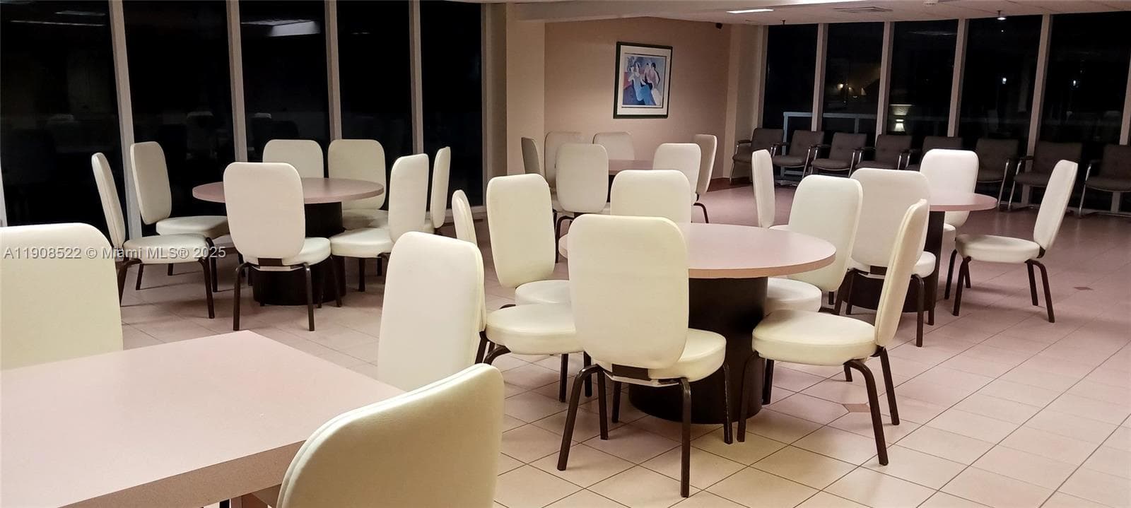 2401 Collins Ave # 1708, Miami Beach FL 33140 — 7