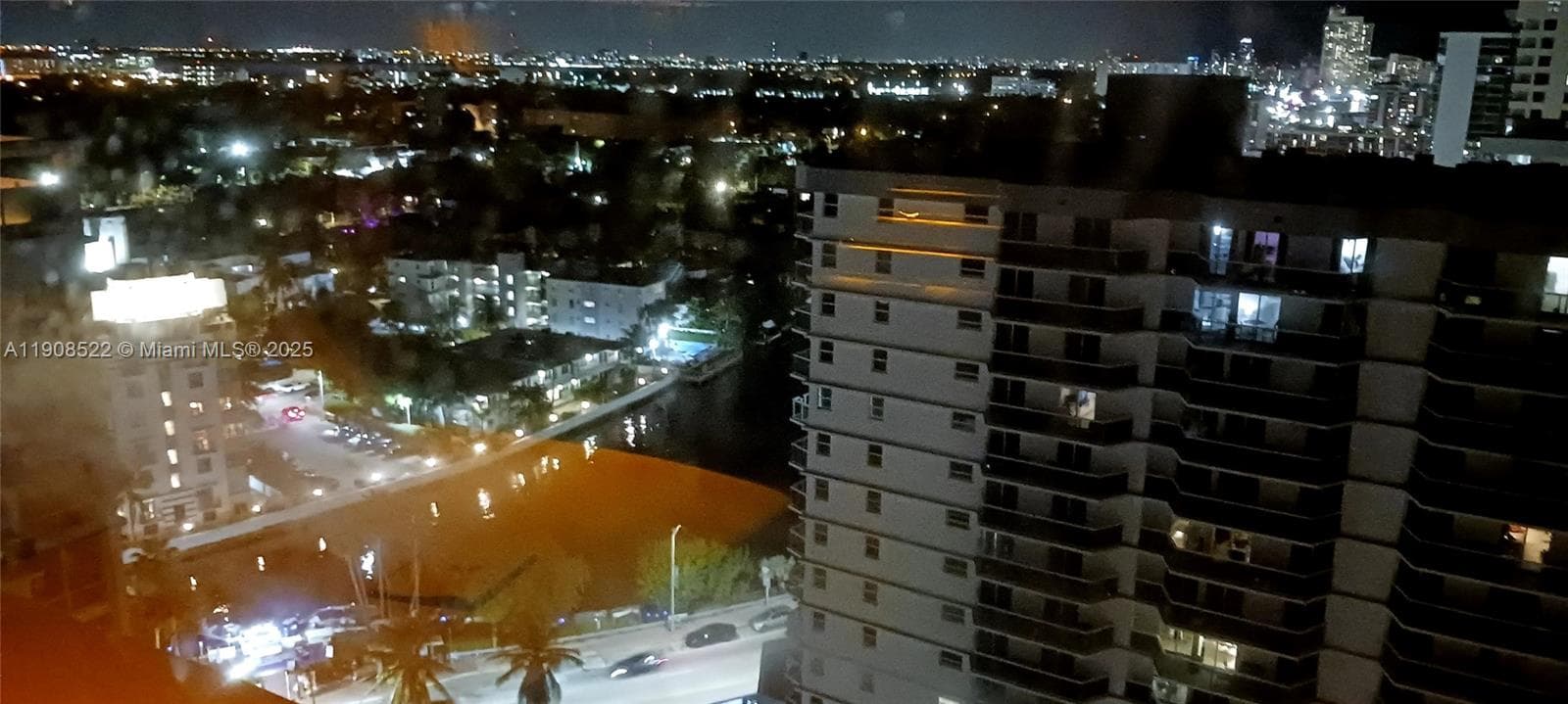 2401 Collins Ave # 1708, Miami Beach FL 33140 — 10