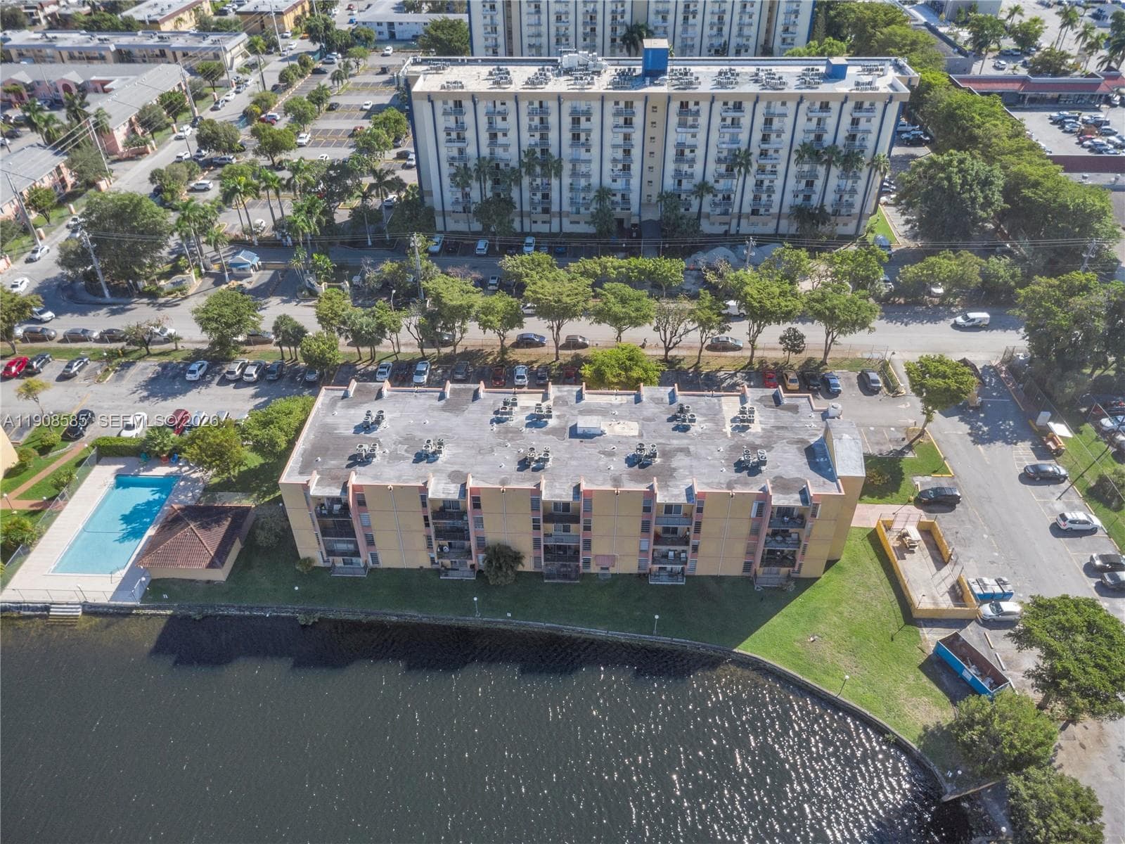 4709 NW 7th St # 9, Miami FL 33126 — 13