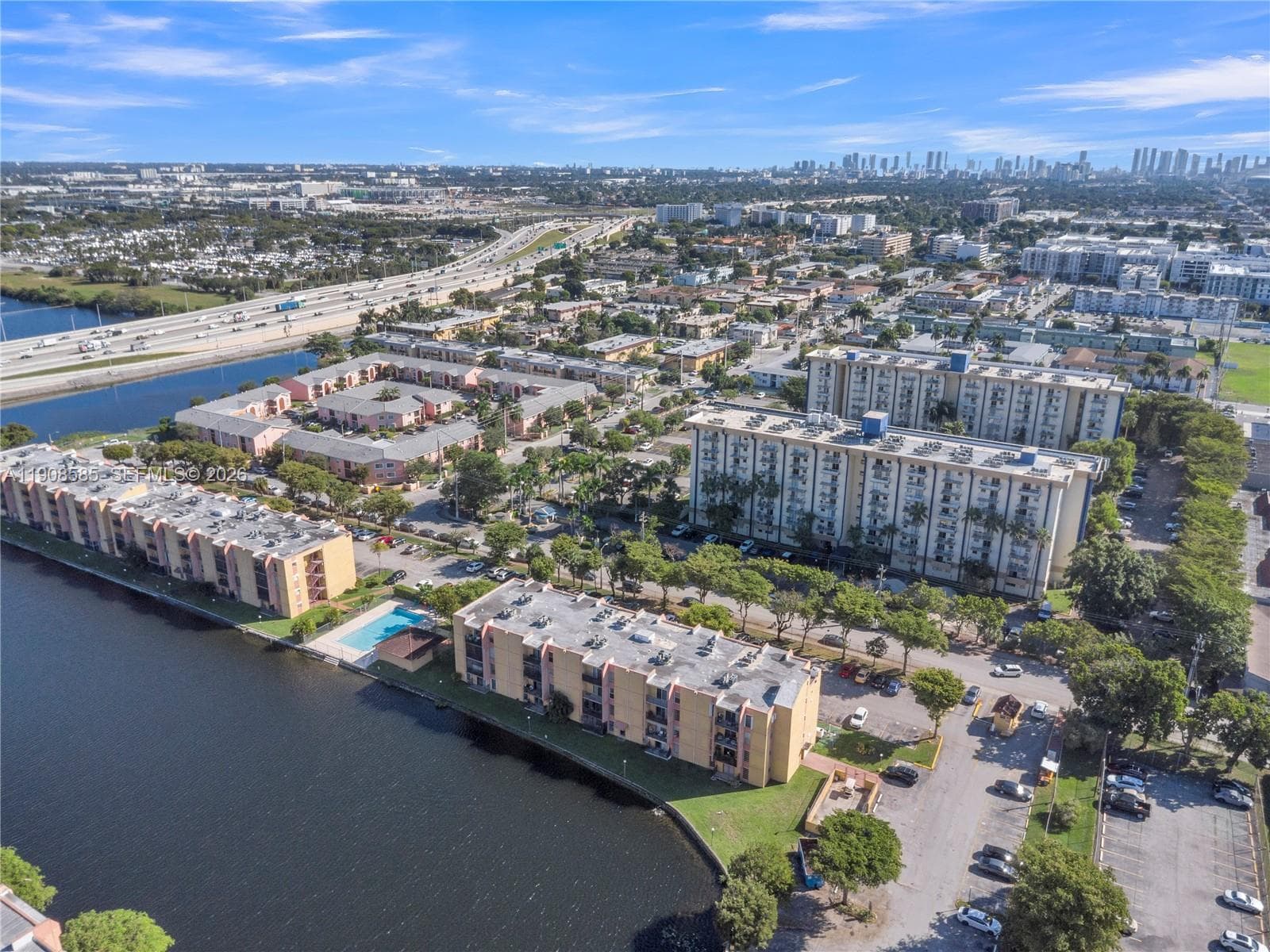 4709 NW 7th St # 9, Miami FL 33126 — 16