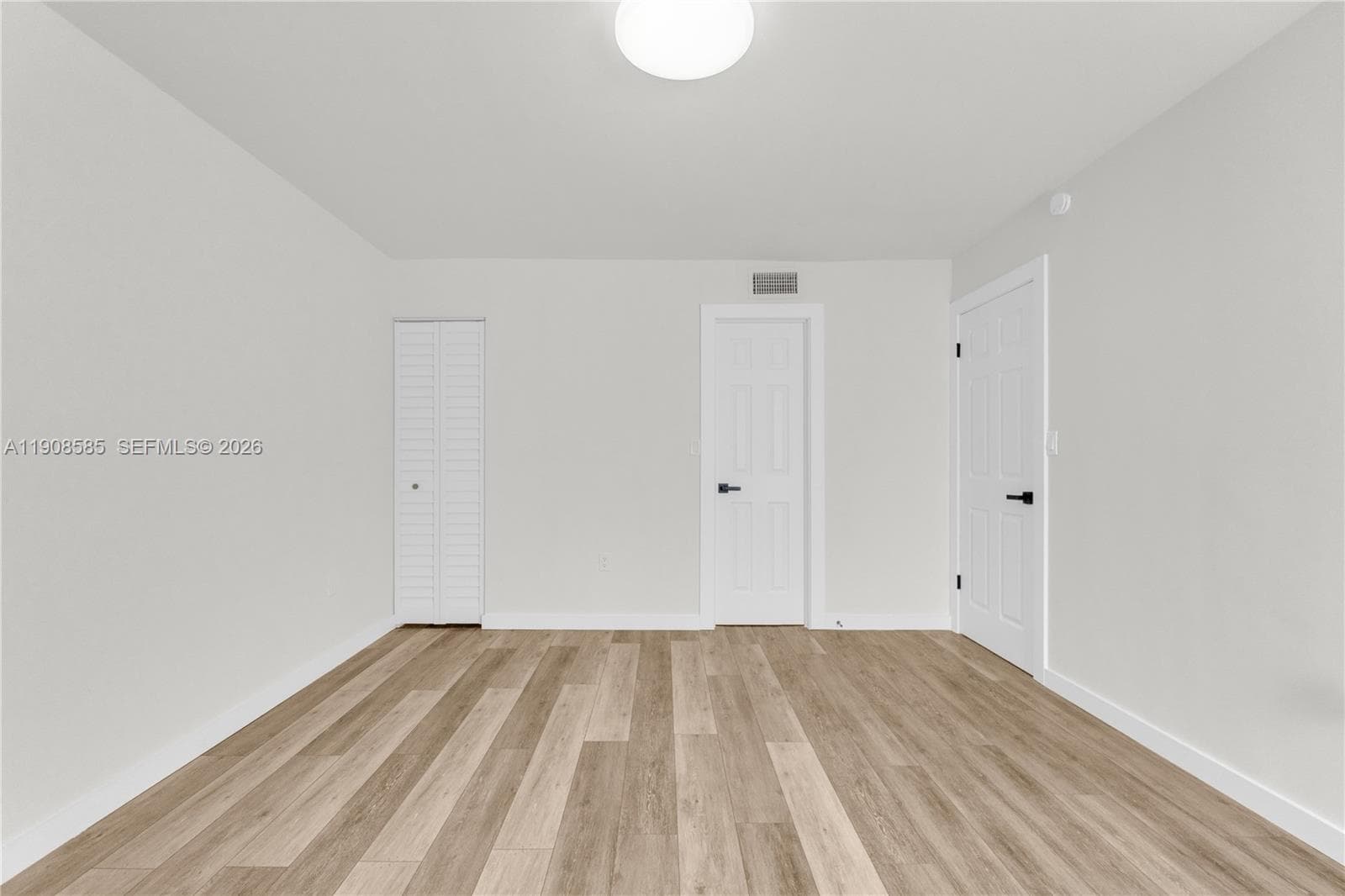 4709 NW 7th St # 9, Miami FL 33126 — 45