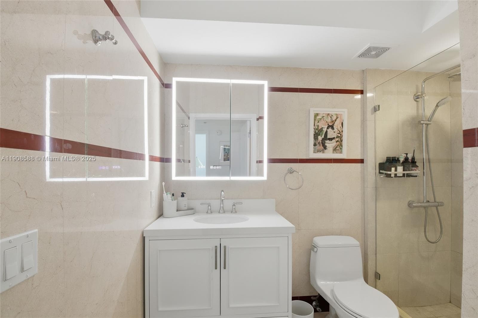 110 Washington Ave # 2420, Miami Beach FL 33139 — 15