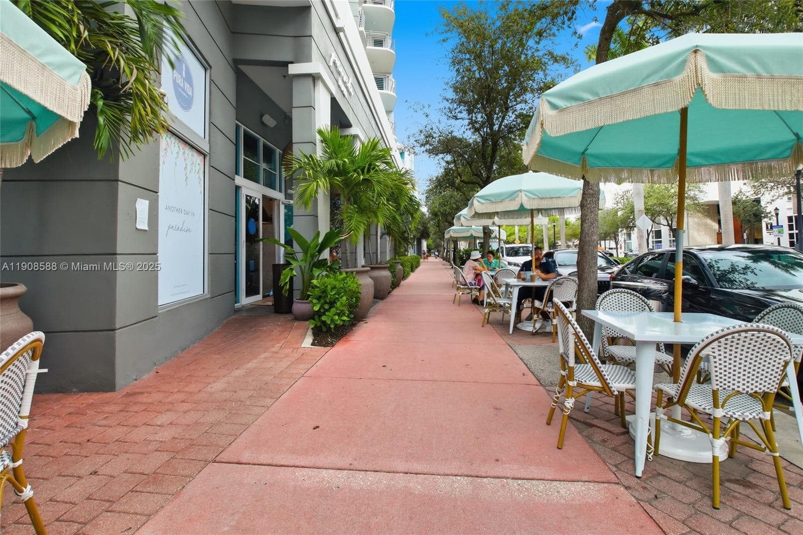 110 Washington Ave # 2420, Miami Beach FL 33139 — 29