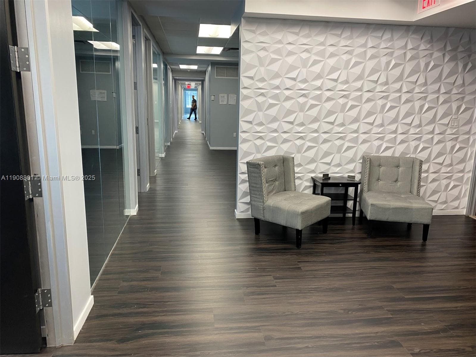 14 NE 1st Ave # 600A, Miami FL 33132 — 2