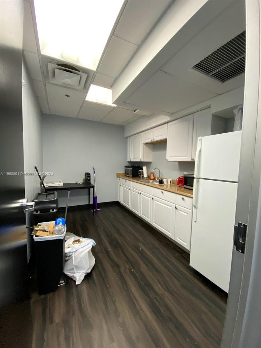 14 NE 1st Ave # 600A, Miami FL 33132 — 6