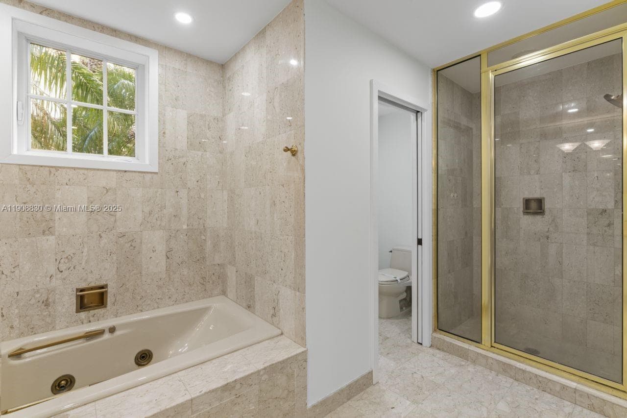 19217 Fisher Island Dr # 19217, Miami Beach FL 33109 — 23