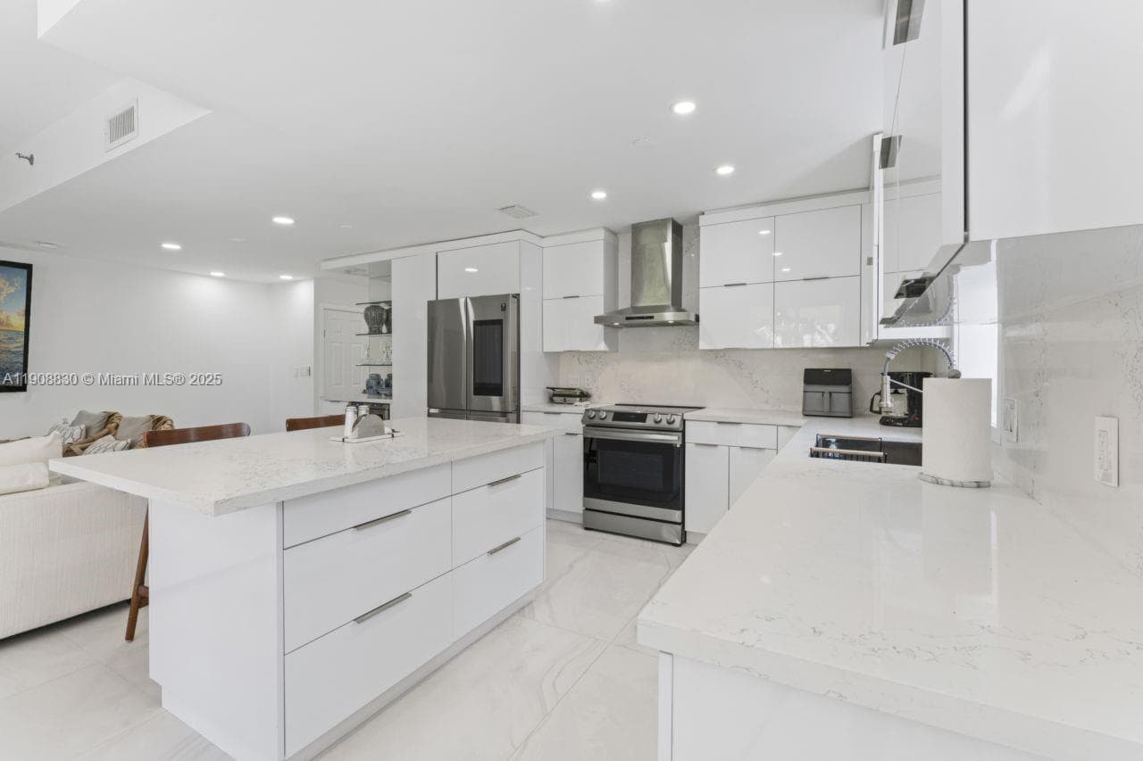 19217 Fisher Island Dr # 19217, Miami Beach FL 33109 — 12