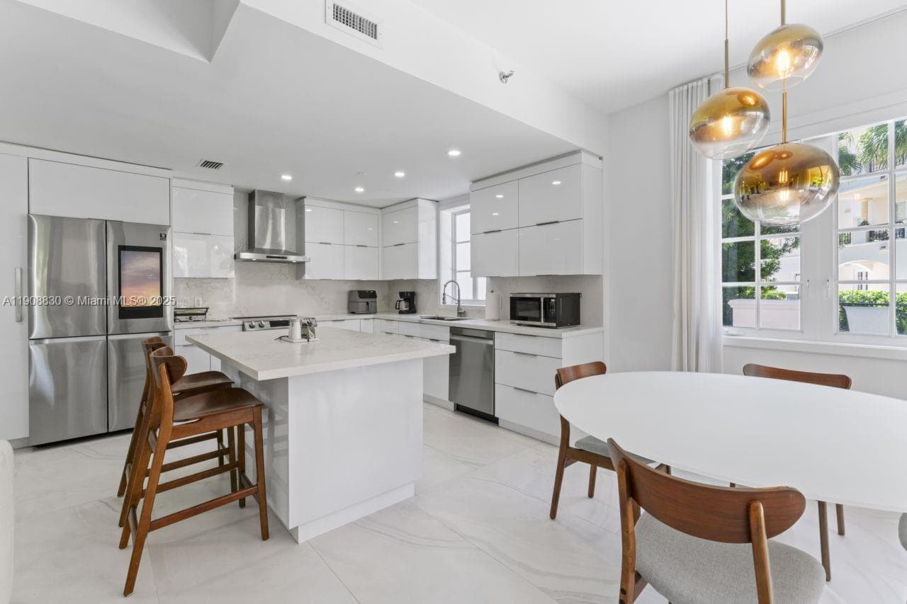 19217 Fisher Island Dr # 19217, Miami Beach FL 33109 — 11
