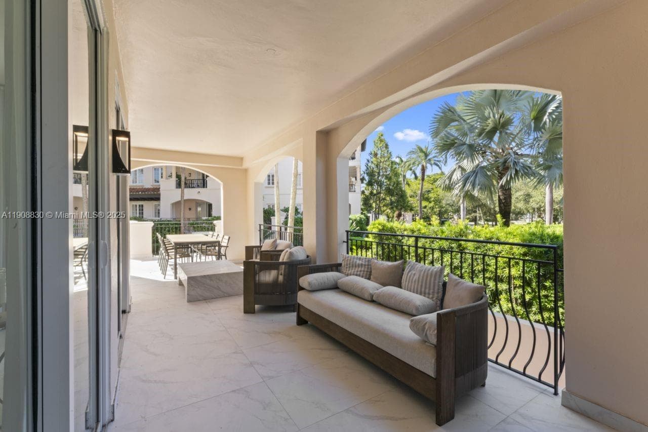 19217 Fisher Island Dr # 19217, Miami Beach FL 33109 — 31